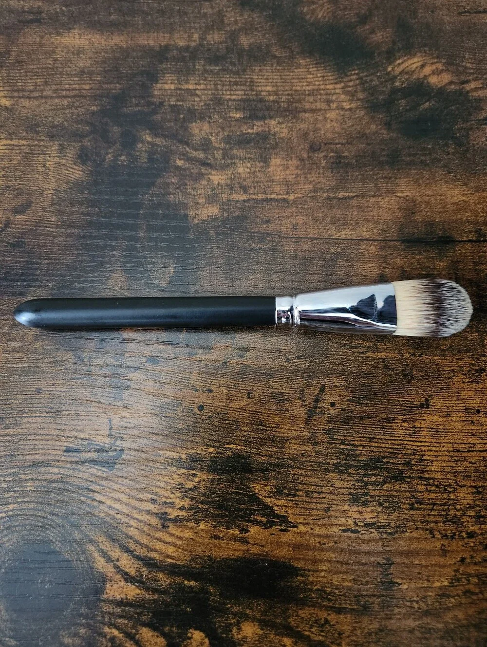 Dior Backstage Fluid Foundation Brush 11